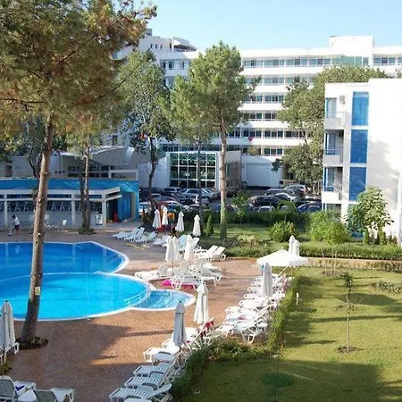 Excelsior Apart 19a Апартаменты *
